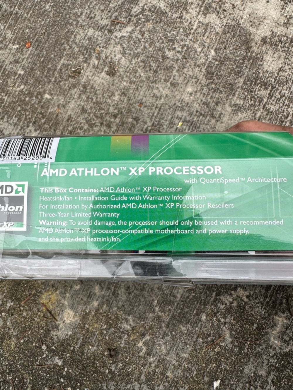 AMD Athlon XP Processor - Picture 2 of 4